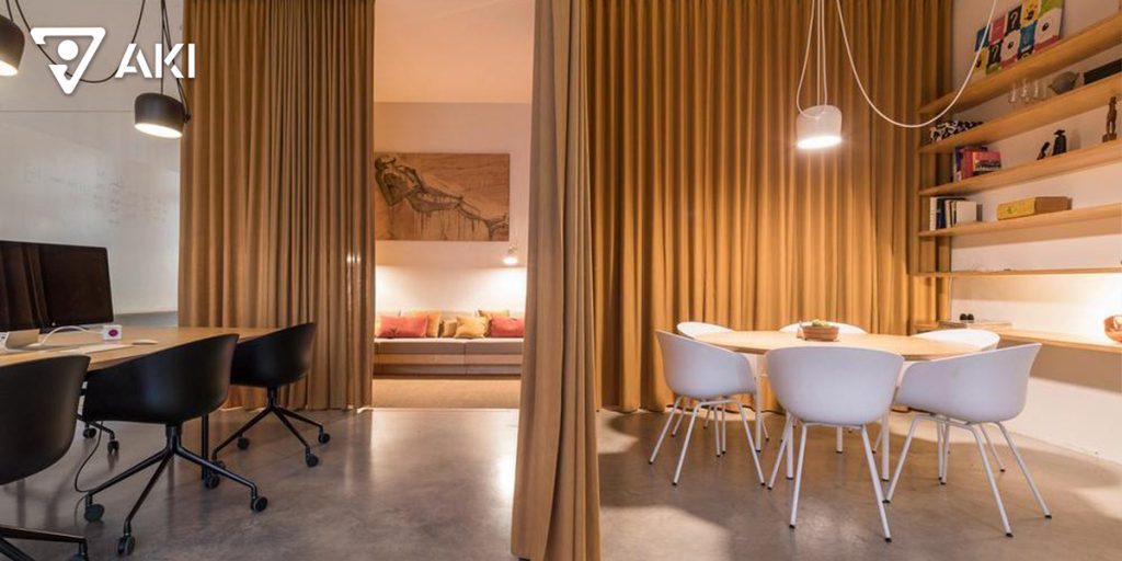 Tối Ưu Cách Âm Cho Phòng Livestream Chuyên Nghiệp Của Aki